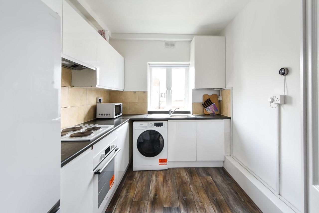 Great Spacious 2 Bedroom Flat Hendon Extérieur photo